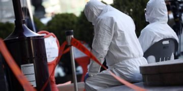Sute de mii de români au luat Covid-19. Ce semnifică procentul celor infectați