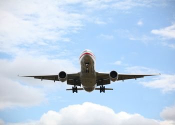 TUI se grăbește să reia zborurile către destinațiile de vacanță