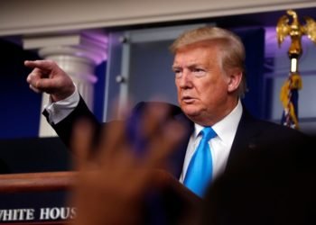 Trump pune la zid din nou OMS