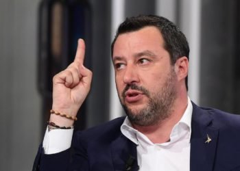 Academia Noii Drepte triumfează la Roma – susținută de Bannon și Salvini