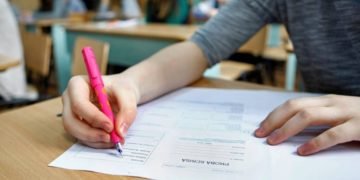 Peste 170.000 de elevi susțin examenele de Evaluare Națională