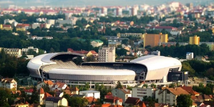 Spotlights dă lovitura la Cluj – Consiliul Judeţean Cluj închiriază Cluj Arena pentru evenimente: cinema, concerte și show-uri de stand-up comedy