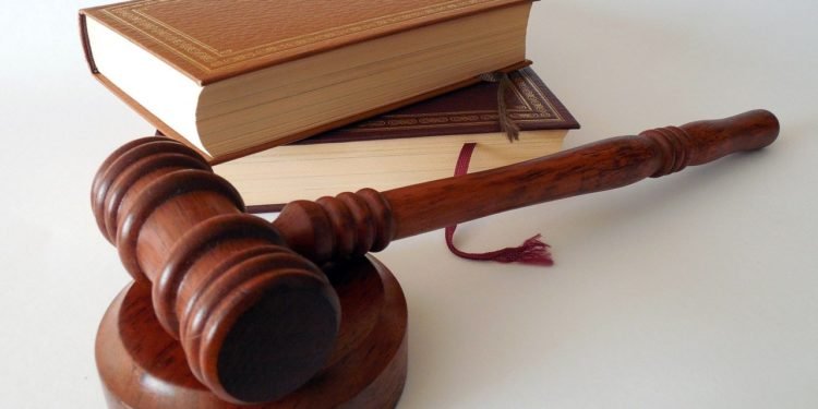 BRD, dată în judecată pentru faptul că nu distribuie dividende