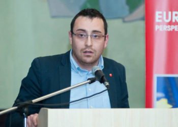 Deputatul PSD Horia Nasra acuză Alianța Vestului că are zero realizări, deşi costă 500.000 de euro din banii clujenilor.