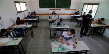 Vești bune și pentru elevii clasei a XII-a. Ce anunț a făcut Orban