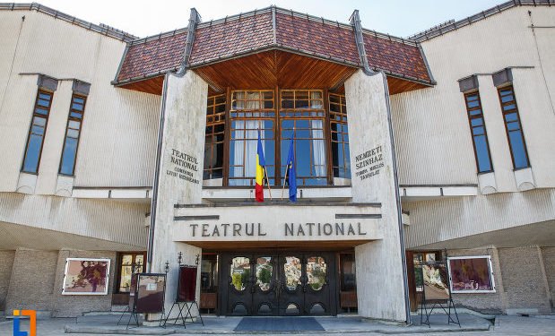 Activitatea teatrală încearcă revenirea la normalitate