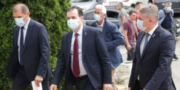 Premierul Orban s-a dedulcit la borcanul cu autoritarism şi cere înteţirea controalelor privind respectarea regulilor sanitare