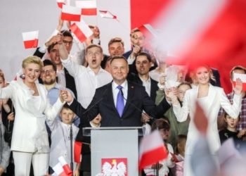 Andrzej Duda rămâne președintele Poloniei după al doilea tur de alegeri