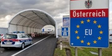 Austria a modificat condițiile de călătorie pentru români şi  a redus izolarea 10 zile