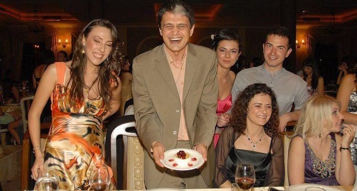 Civilul Marcel Boloş de la SIE umblă la puşculiţa Monicăi Anisie de la DGA