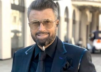 Râsu-plânsu. Cătălin Botezatu vrea să fie… ambasador!