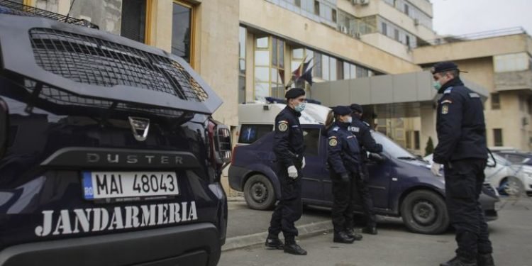 Dosarul ” Gerota” al polițistului care ar fi infectat câteva zeci de persoane a fost clasat
