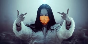Viitorul sună rău: asimptomatici obligați să poarte brățări de monitorizare a deplasărilor