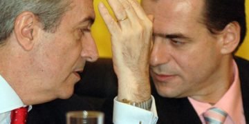 Şcoala este noul cal de bătaie electorală pentru Marcel Ciolacu şi Călin Popescun Tăriceanu