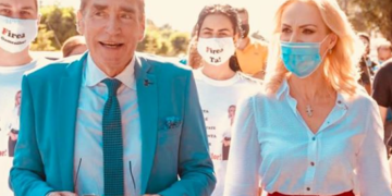 Primarul Capitalei îl atacă pe ministrul PepsiGlas pentru a-i lua apărarea lui Petre Roman