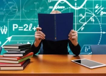 Semnal de alarmă tras de Academia Română: Planul cadru pentru învățământul gimnazial compromite ”competitvitatea înaltă”