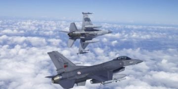 Șicane între avioane rusești și americane deasupra Mării Negre