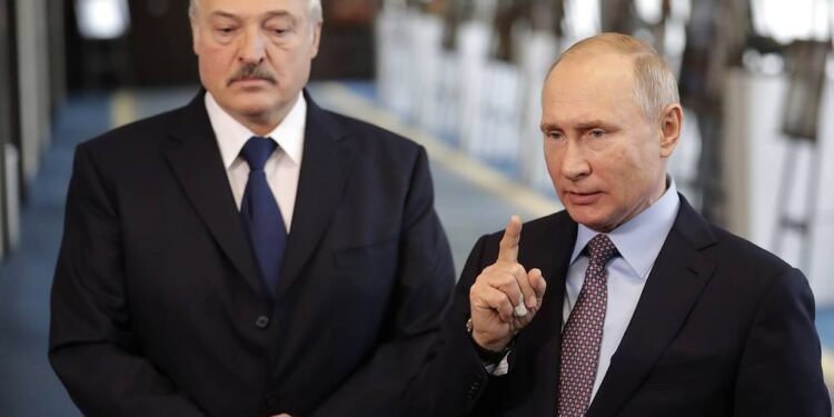 Putin și Lukașenko par că au îngropat securea războiului