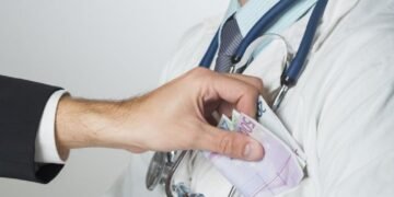 Orban şi guwernerii au legiferat mita de stat pentru personalul DSP