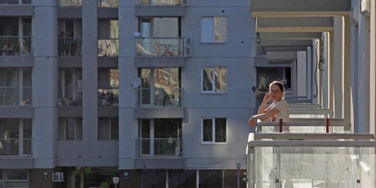 Urmează ”valuri puternice” cauzate de Covid-19 pe piața imobiliară. Cine va rezista