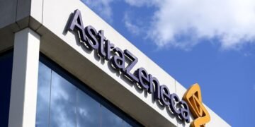 AstraZeneca continuă studiul la vaccinul anti-Covid-19 deși a obținut rezultate nesatisfăcătoare