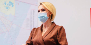 Gabriela Firea: „Încăpățânarea Guvernului Orban de a închide școlile din România riscă să compromită total educația elevilor”