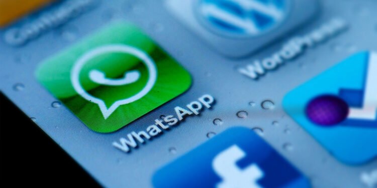 Whatsapp are o nouă funcție pentru mesajele trimise. În cât timp se vor putea șterge