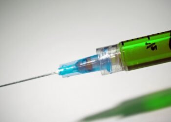UE cumpără 300 de milioane de vaccinuri de la Pfizer