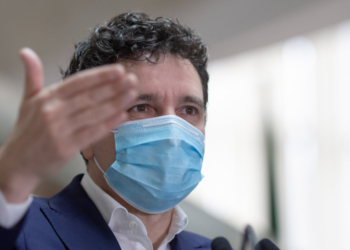 Nicușor e decis să ucidă caracatița PSD de la primărie
